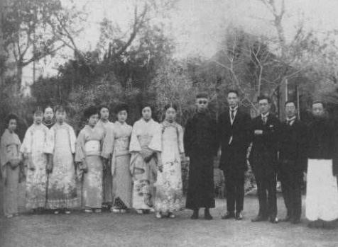 末代皇妃文绣提出离婚?“休了”末代皇帝溥仪?