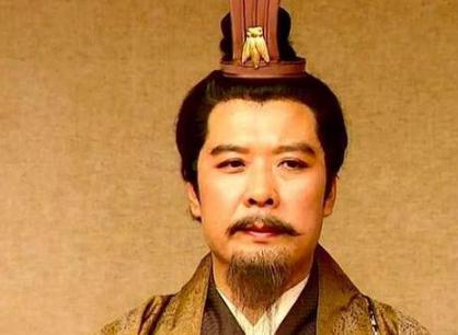 一向以弱示人的刘备好不容易男人一把,却被现实实实在在打脸!