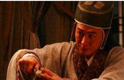 祖坟被挖，天天被说坏话的郭子仪是什么下场