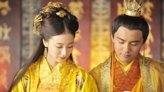 昏君萧昭业,大肆挥霍,祖父的嫔妃一个都没放过?