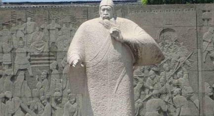 伍子胥是一代忠臣,他投吴灭楚的原因是什么