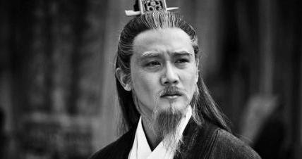 诸葛亮一心为蜀汉事业鞠躬尽瘁 谁才是他心中最佳的加班人呢