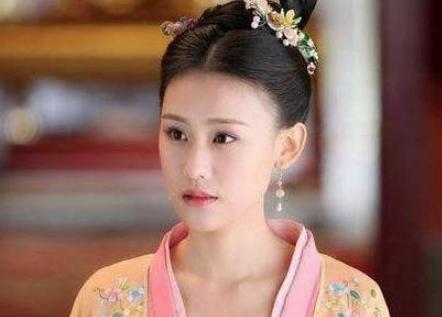 成肃皇后:从小家贫被爹娘送人,成皇后以后还被儿媳妇耻笑