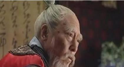 严嵩和魏忠贤相比 两人究竟谁的势力更大
