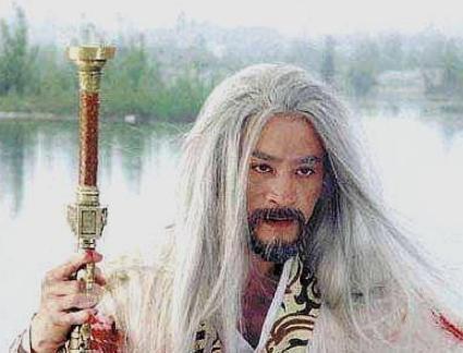 这个国君败坏人伦,死后被掘墓鞭尸
