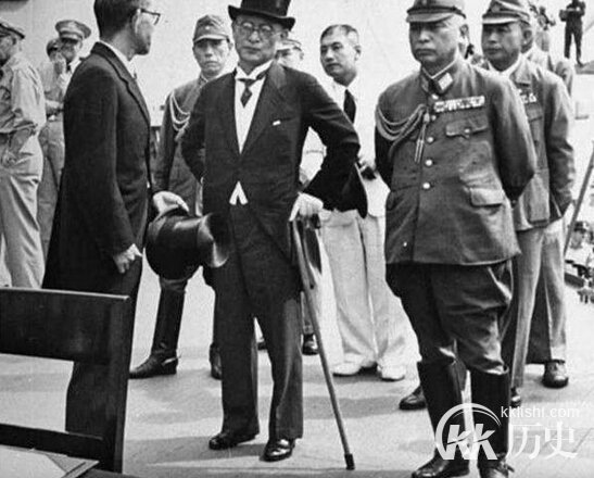 1945年9月3日9时日本无条件投降签字仪式（组图）