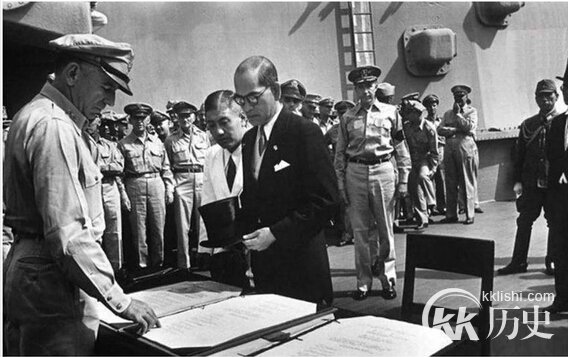 1945年9月3日9时日本无条件投降签字仪式（组图）