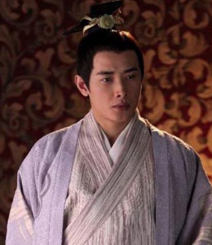 汉惠帝不理朝政，是因为得知戚夫人惨遭母亲迫害吗