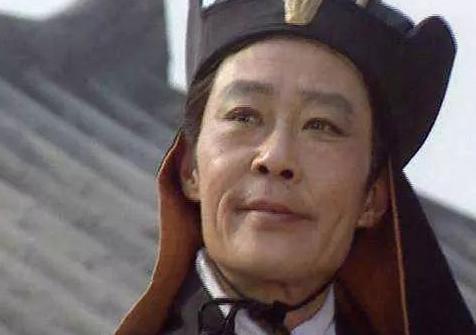 蜀汉中太监黄皓排挤忠良，乱政误国，蜀汉亡后司马昭将其活剐 。