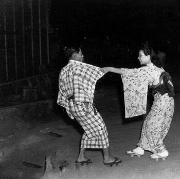 古代的日本分为几个等级 最著名的妓院叫什么？