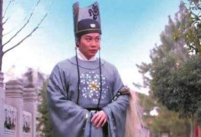 竖刁:生前阉割自己,死后被剁成肉泥