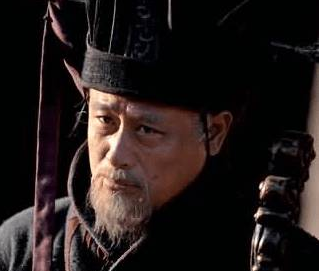 曹操手下谋士众多，谁才是他的首席智囊