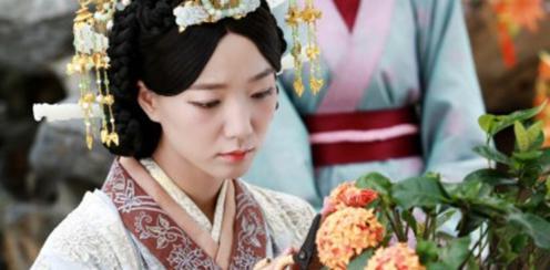 俗语“饱汉不知饿汉饥”,其实还有下一句?老祖宗的处世智慧!