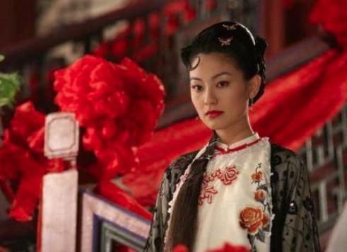 恬嫔25年未晋封,最后在大火中身亡