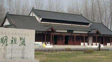 李自成断明朝龙脉，崇祯又派人断李自成龙脉，结果他们两败俱伤