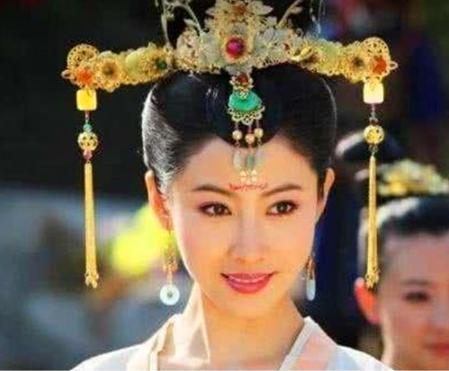上官婉儿为武则天效劳,她真的忘了杀父之仇吗