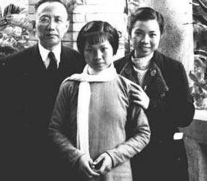 郭沫若4个字评价鲁迅,鲁迅回了10个字