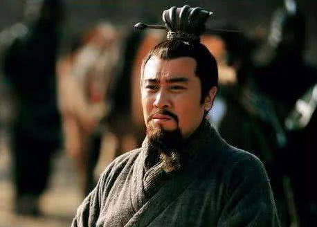 刘备为什仫要让糜芳辅助关羽