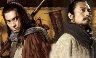 同为结拜兄弟，施恩死后，武松号啕大哭，宋江被杀，他仅说了六字！