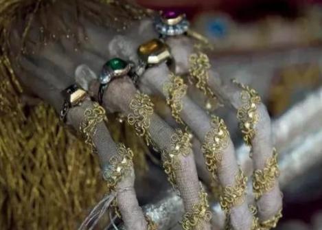 世界上最值钱的尸体 慈禧跟他比简直弱爆了