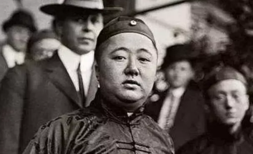 溥伟：清朝最后的“复国者”，不惜散尽家财
