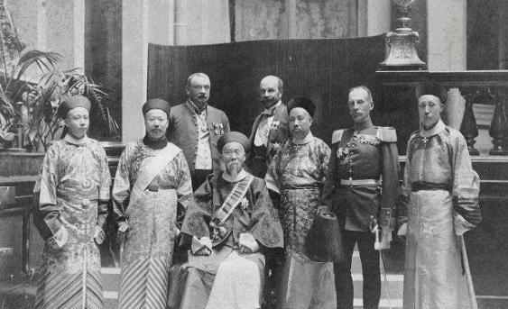 日本人想拉拢李鸿章,他却这样回复