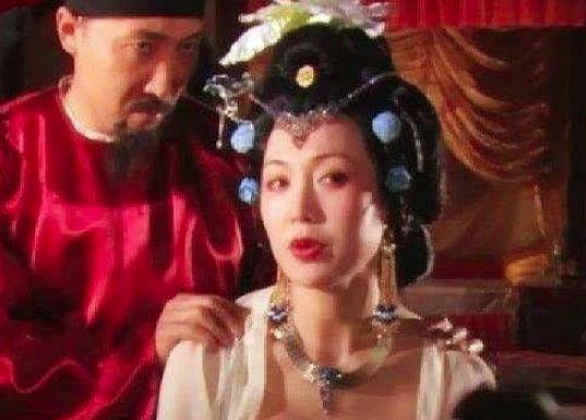皇帝让宰相窦怀贞娶55岁老宫女,背后有何原因