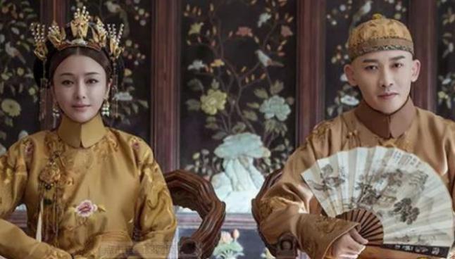 姑侄二人同嫁乾隆,姑姑被打入冷宫,侄女落水而亡