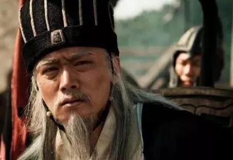 诸葛亮和司马懿,临死前各留一计,为何世人认为诸葛亮技高一筹?