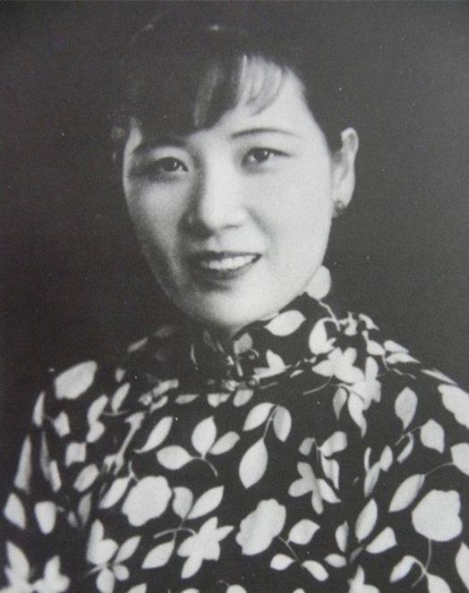 宋氏三姐妹的珍藏照片，个个美貌绝伦
