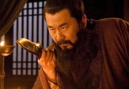 关羽和张飞相比 两人到底谁更强一些