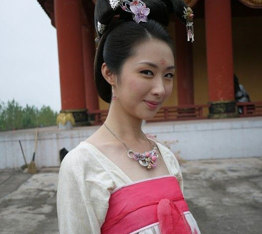 揭秘：传奇女子上官婉儿四大谜团(图)