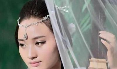 “弹琵琶”是什么