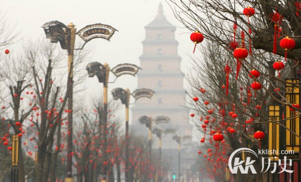 除夕的来历与风俗：简述中国除夕的来历传说与风俗习惯