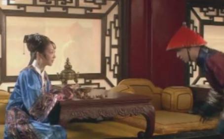 余莺儿之所以能够活到这么长的时间 就是因为她和华妃成为一派