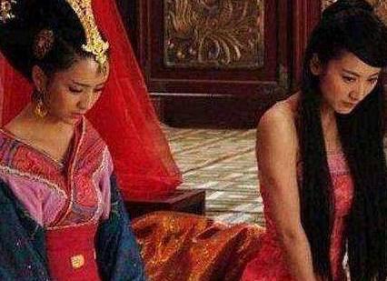 古时候夫妻同房为何小妾也在一边 这么做有什么意义呢