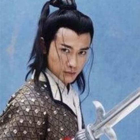 此人是隋唐演义第七好汉的父亲,被赐姓李,因反唐被自己人杀死?