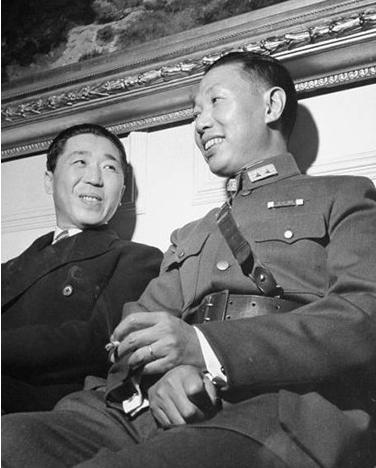 熊式辉与熊向晖是什么关系
