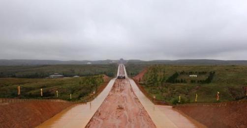 秦始皇除了“统一度量衡”还统一了“车轨”!这是什么情况
