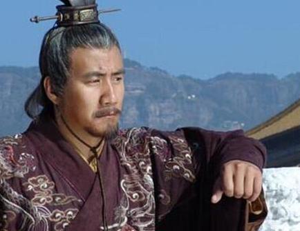 古时候的官员退休之后都有什么待遇呢 不仅仅只有退休金可以拿