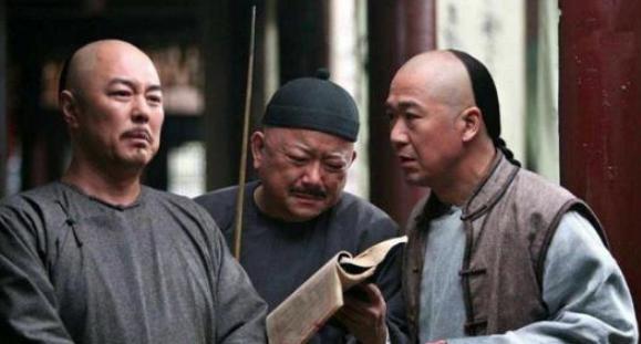 皇帝抄和坤的家,有一件价值连城的东西为何不拿走