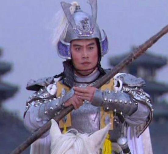 公孙瓒手下有三大猛将,最后分别投靠了谁