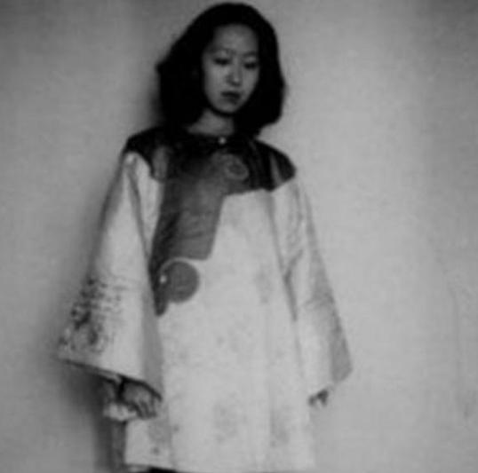 张爱玲真的爱赖雅吗