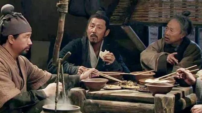 刘备长坂坡败逃,他的两个女儿却落在了曹操手里