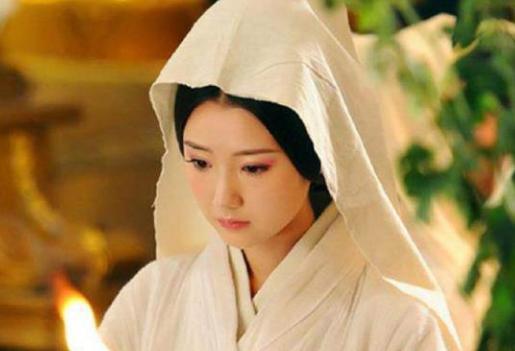 知识改变命运!三国时期的两位奇女子,一个算出丈夫遇害一个预言钟会作乱!