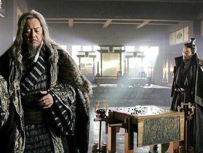 项羽的实力明明不弱于刘邦 为何最后还是输给了他呢