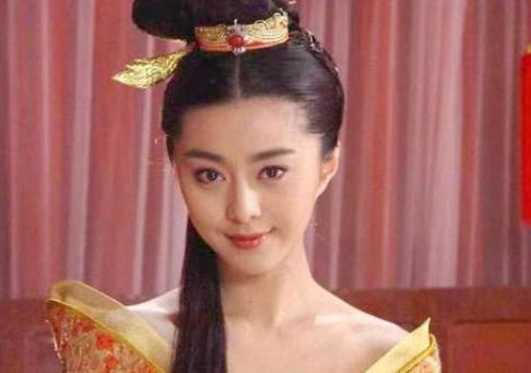 被自己父亲抢了媳妇的李瑁，是什么结局