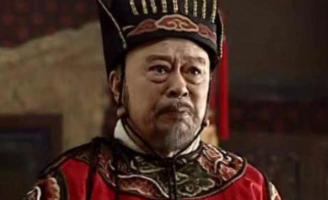 为什仫说徐阶是奸臣严嵩的克星
