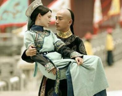 良妃：出身辛者库的妃子，死后康熙亲自追念