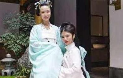 古代人穿那么长的衣服就不怕弄脏吗